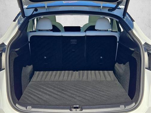 2025 Tesla Model Y Long Range Dual Motor All-Wheel Drive