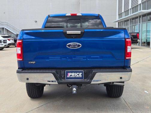 LIGHTNING BLUE 2018 Ford F-150 XLT