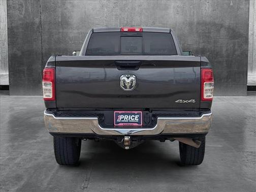 2019 RAM 2500 Tradesman Crew Cab 4x4 8' Box