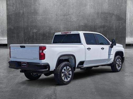 2025 Chevrolet Silverado 2500 Custom