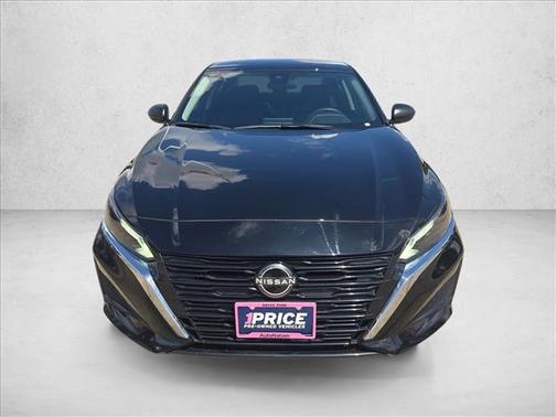 Super Black 2024 Nissan Altima S FWD