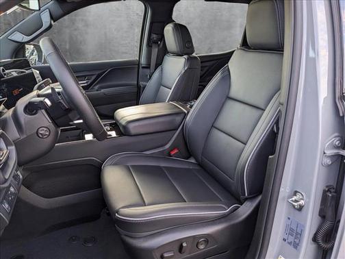 2025 Chevrolet Silverado EV LT