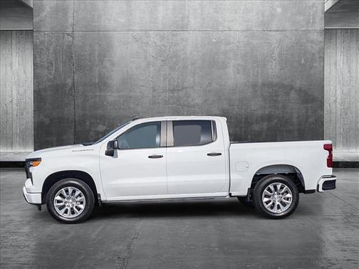 2025 Chevrolet Silverado 1500 Custom