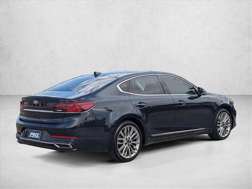 2020 Kia Cadenza Limited