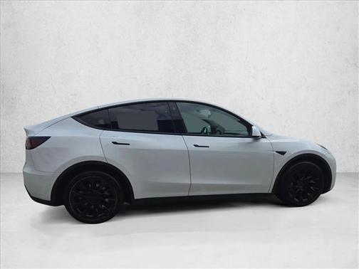 Pearl White Multi-Coat 2021 Tesla Model Y Long Range Dual Motor All-Wheel Drive