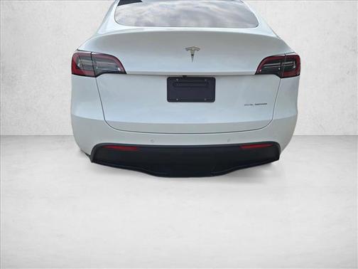 Pearl White Multi-Coat 2021 Tesla Model Y Long Range Dual Motor All-Wheel Drive