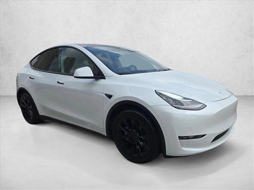 Pearl White Multi-Coat 2021 Tesla Model Y Long Range Dual Motor All-Wheel Drive