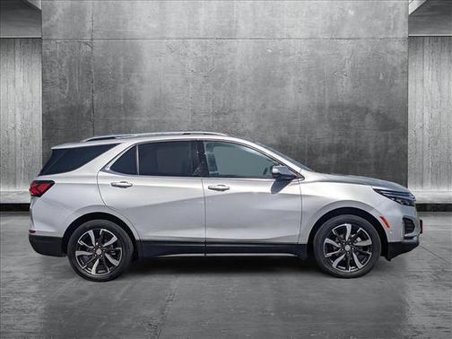 2022 Chevrolet Equinox Premier w/1LZ
