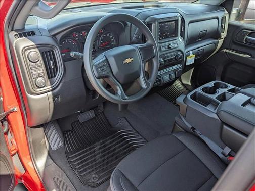 2025 Chevrolet Silverado 2500 Custom