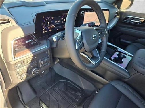 2026 Chevrolet Suburban Z71, 4WD