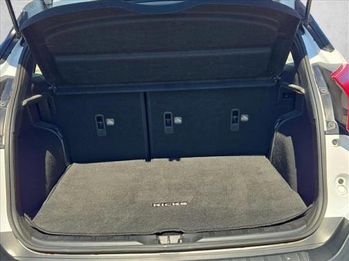 2019 Nissan Kicks SR