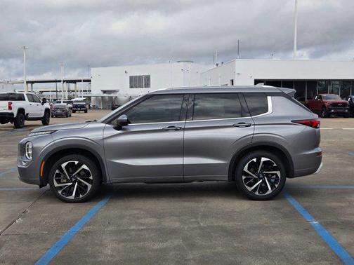 2022 Mitsubishi Outlander SEL Special Edition 2WD