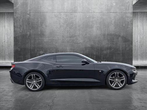 2016 Chevrolet Camaro 2LT