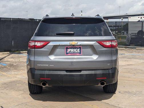 2021 Chevrolet Traverse LT Leather