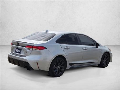 Classic Silver Metallic 2023 Toyota Corolla SE