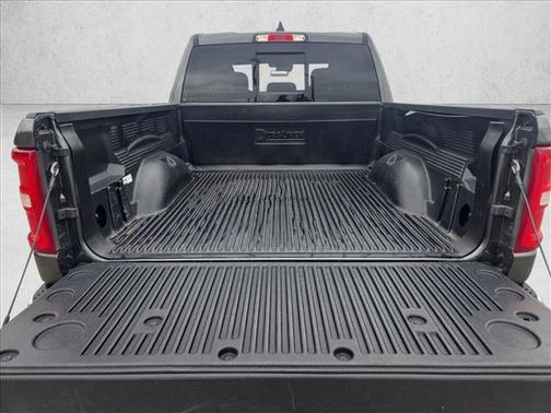 Granite Crystal Metallic Clearcoat 2026 RAM 1500 Big Horn/Lone Star