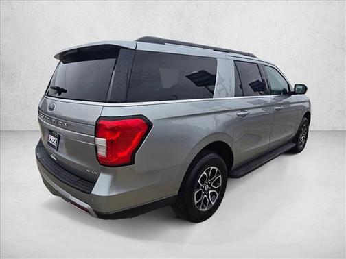 ICONIC SILVER METALLIC 2024 Ford Expedition Max XLT