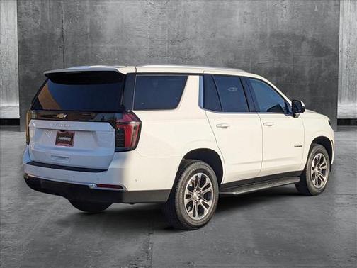 2025 Chevrolet Tahoe LS