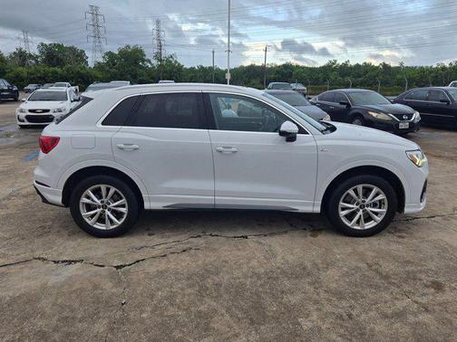 Gray 2025 Audi Q3 Premium 45 TFSI S line quattro Tiptronic