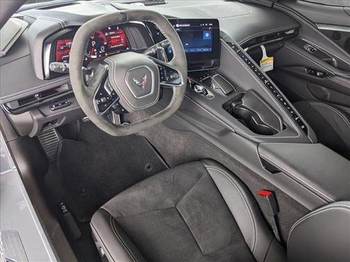 2025 Chevrolet Corvette Stingray w/2LT