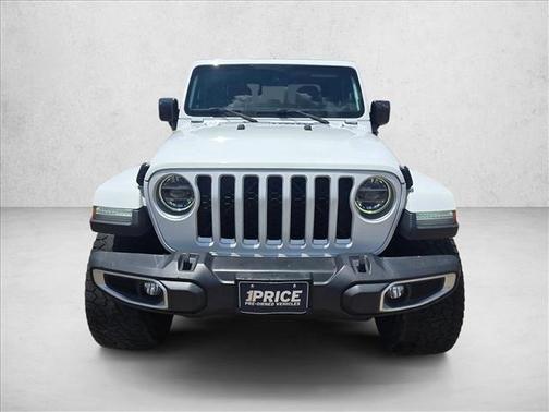 Bright White Clearcoat 2020 Jeep Gladiator Overland