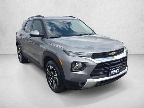 Sterling Gray Metallic 2023 Chevrolet Trailblazer LT