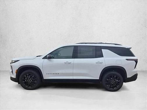 Polar White Tricoat 2026 Chevrolet Traverse LT