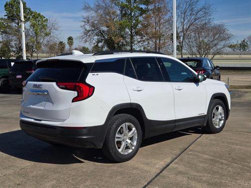 2020 GMC Terrain SLE