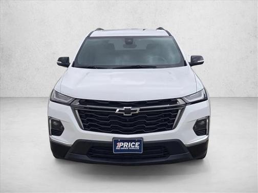 Summit White 2023 Chevrolet Traverse Premier