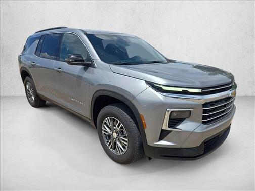 Sterling Gray Metallic 2026 Chevrolet Traverse LT