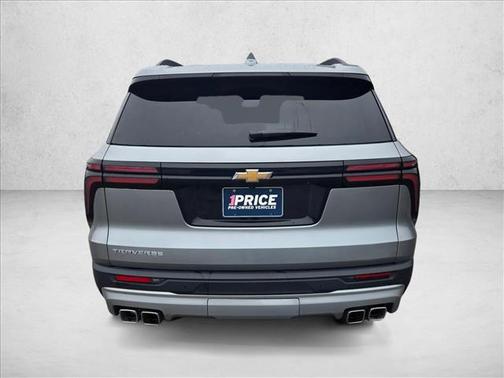 Sterling Gray Metallic 2026 Chevrolet Traverse LT