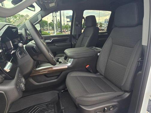 Summit White 2026 Chevrolet Silverado 2500 LT