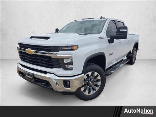 Summit White 2026 Chevrolet Silverado 2500 LT