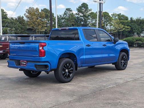 2025 Chevrolet Silverado 1500 Custom