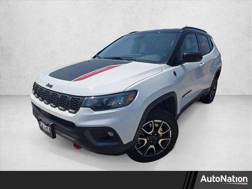 Bright White Clearcoat 2026 Jeep Compass Trailhawk