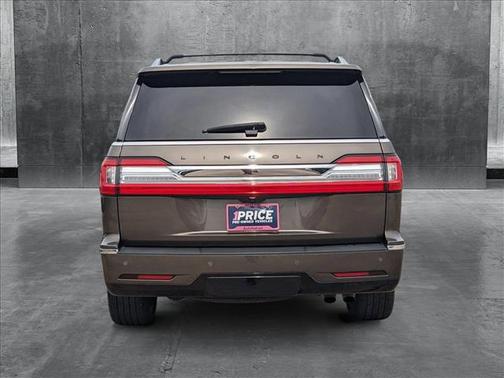 2018 Lincoln Navigator Black Label