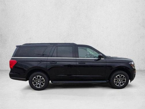 AGATE BLACK METALLIC 2024 Ford Expedition Max XLT