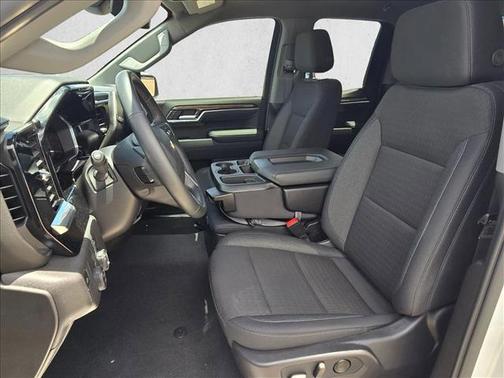 Summit White 2026 Chevrolet Silverado 1500 LT