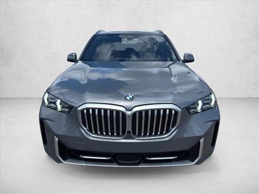 Skyscraper Grey Metallic 2024 BMW X5 xDrive40i