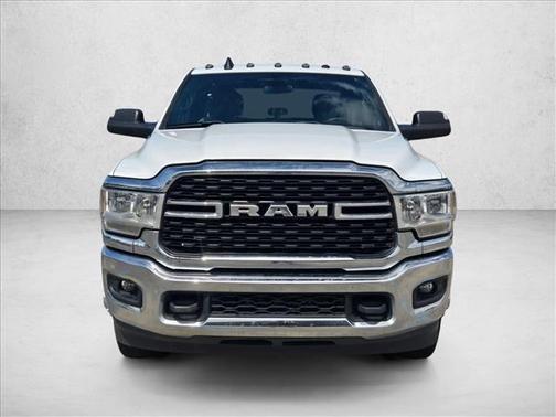 Bright White Clearcoat 2022 RAM 3500 Lone Star Crew Cab 4x4 8' Box