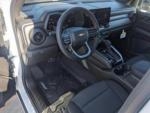 2025 Chevrolet Colorado WT