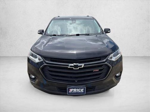 Mosaic Black Metallic 2021 Chevrolet Traverse RS