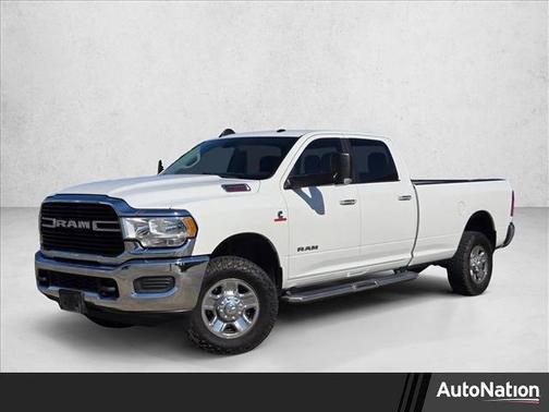 2019 RAM 2500 Big Horn Crew Cab 4x4 8' Box