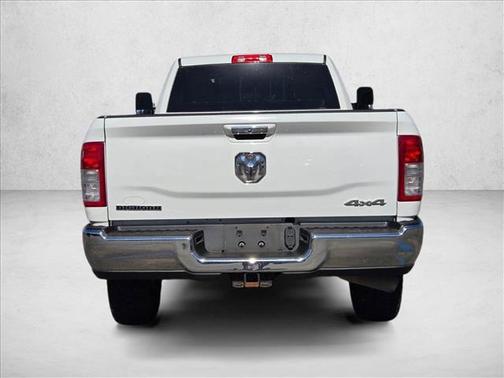 2019 RAM 2500 Big Horn Crew Cab 4x4 8' Box