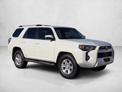 2022 Toyota 4Runner SR5