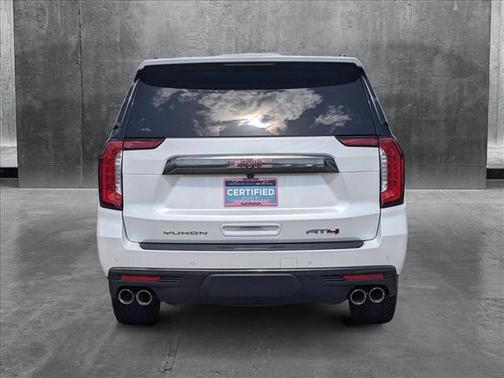 2023 GMC Yukon XL 4WD AT4