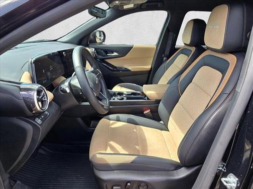 Mosaic Black Metallic 2026 Chevrolet Equinox FWD ACTIV