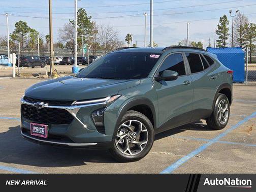 2025 Chevrolet Trax LT