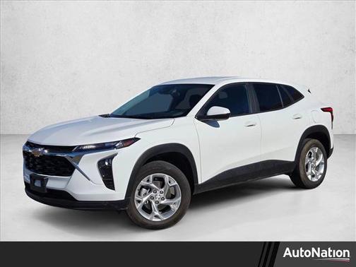 2025 Chevrolet Trax LS