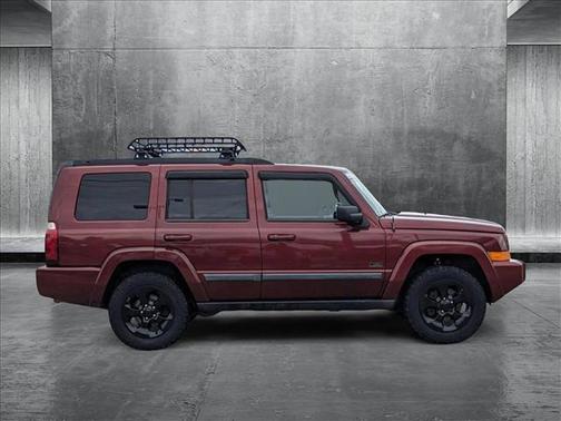 2008 Jeep Commander Sport
